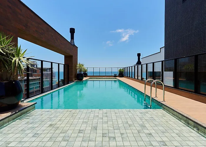 CÓD. 1129 - Apartamento com 01 quarto, vista mar com rooftop, e piscina Bombinhas